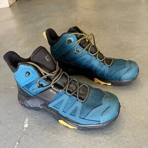 Salomon X Ultra 4 Mid GTX Hiking Boots